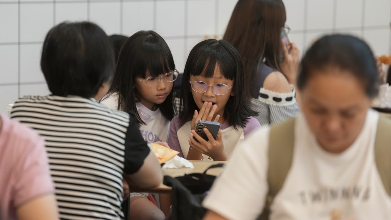 Don’t leave Hong Kong parents to their own devices on child social media use