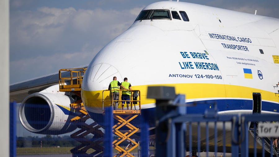 Drohnenvorfall: Drohne am Flughafen Leipzig prallte wohl gegen Flugzeug-Tragfläche