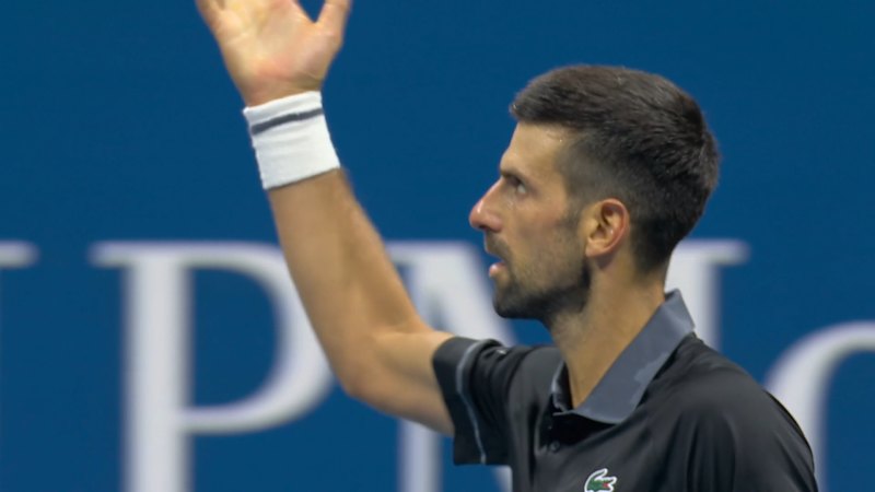 Djokovic fires up after crucial break
