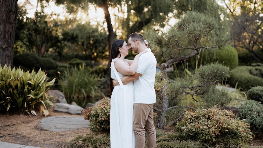 'Unexpected' closure of Adelaide wedding venue leaves couples scrambling