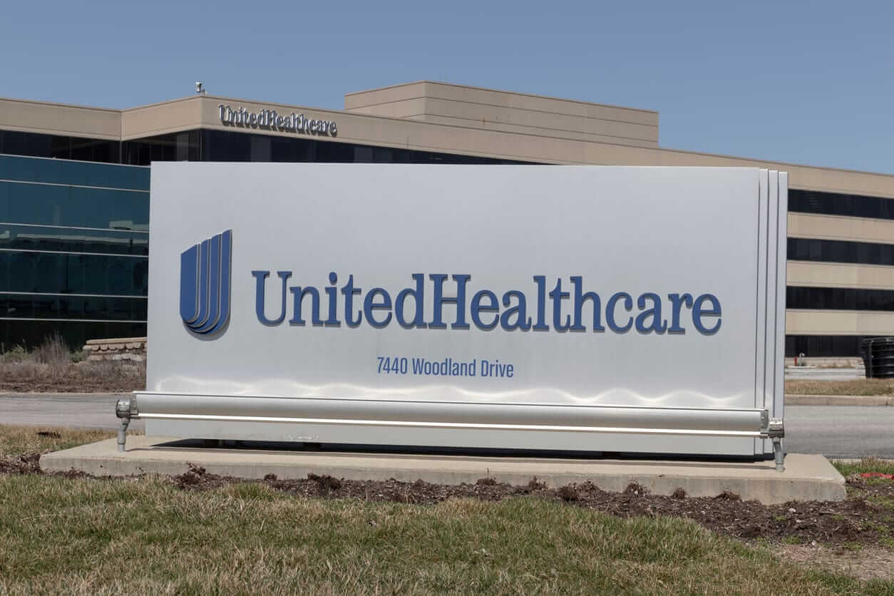 How Is UnitedHealth Group's Stock Performance Compared to Other Healthcare Plan Stocks?