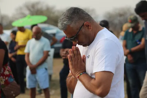Prayer gathering held for six South Africans missing after Nepal-Tibet floods