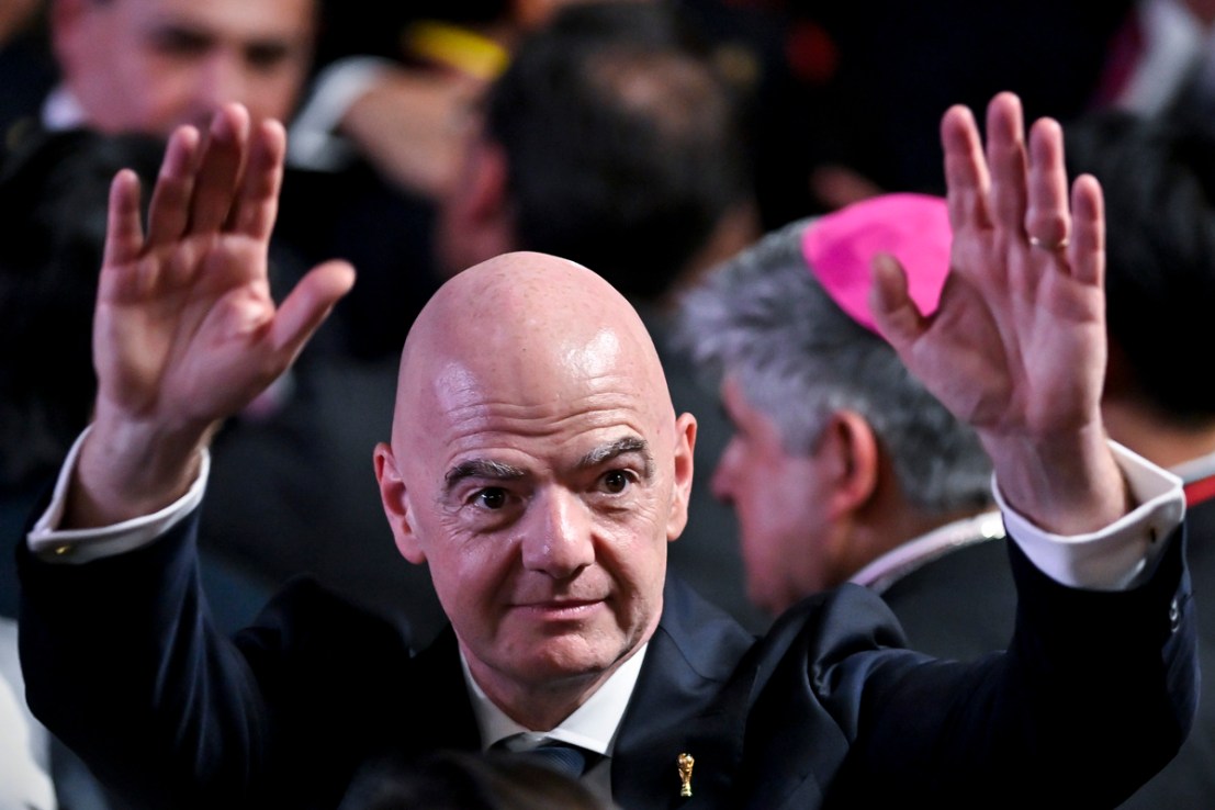 Fifa crisis: Europe, North America and Asia unite to call for Infantino to quit
