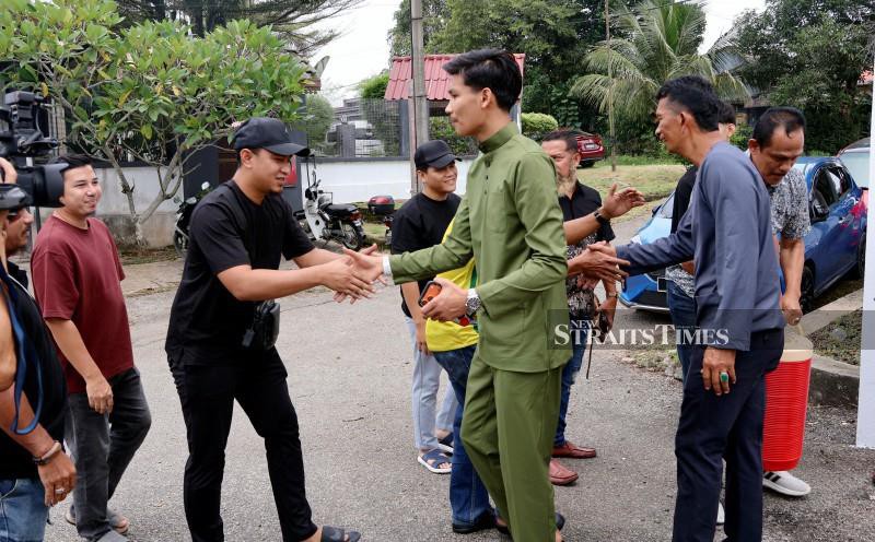 Rantau Panjang residents pray for Aliff ahead of title fight