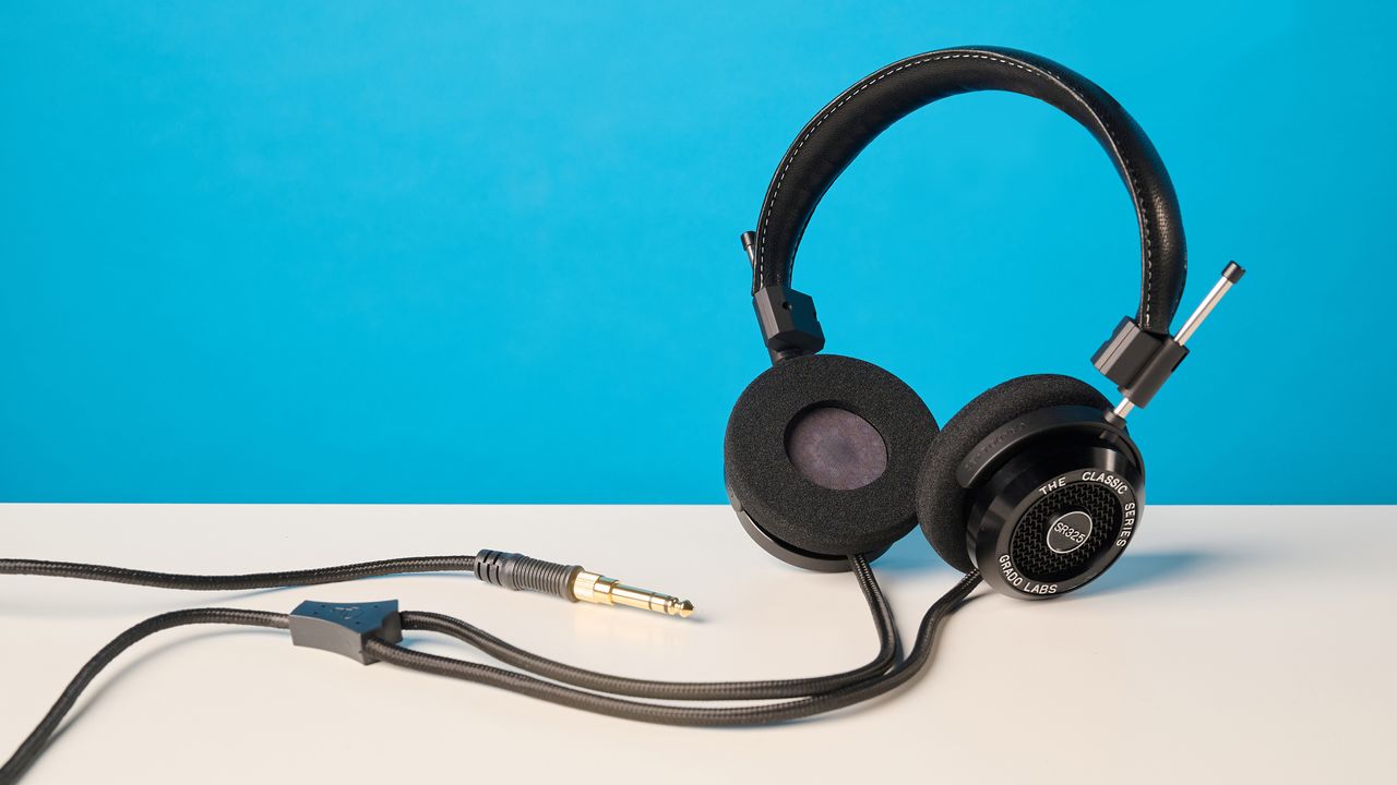 I’ve been testing the Grado SR325: They’re not the most comfortable, but I could still listen for hours