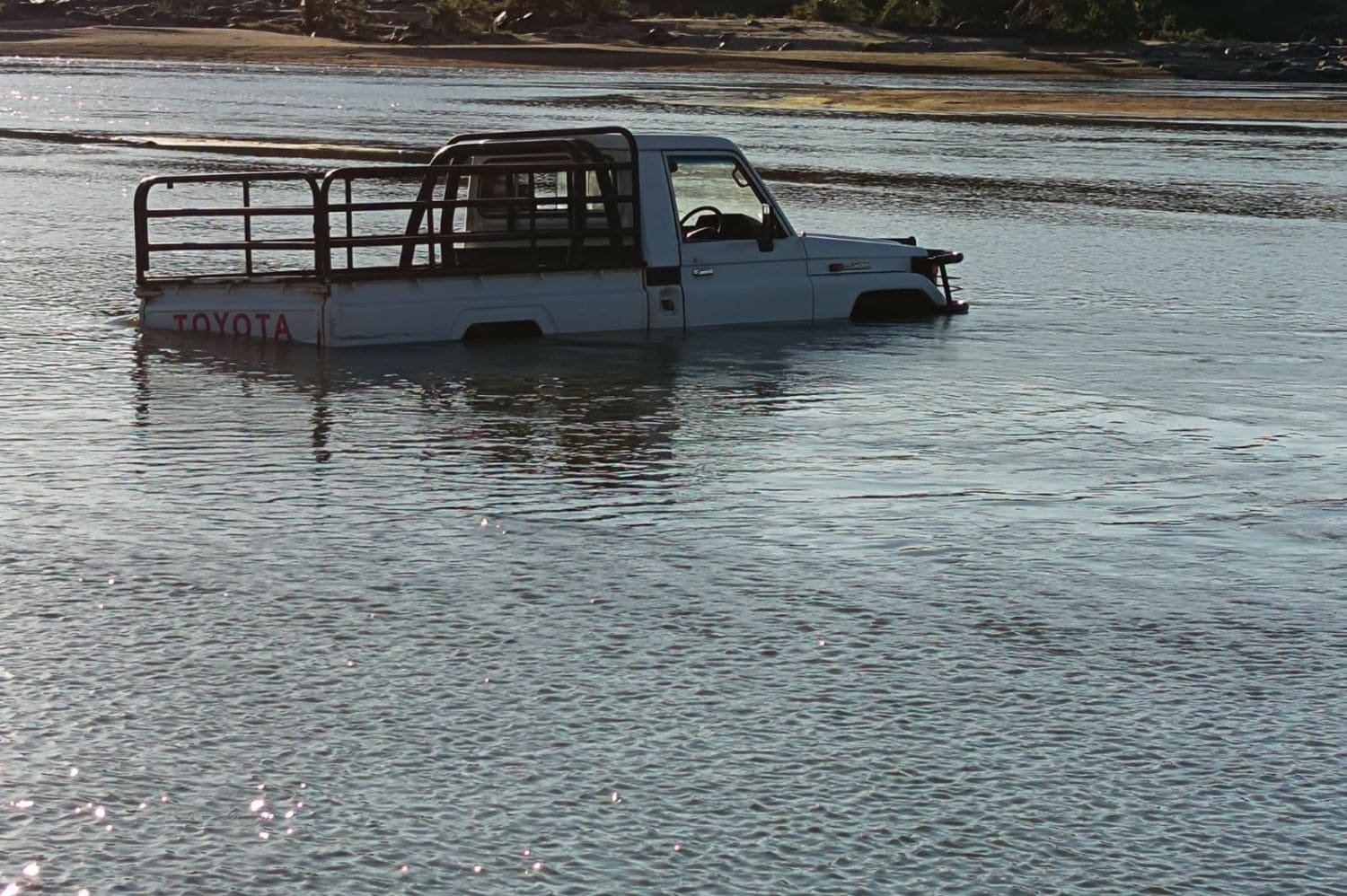 Stolen Land Cruiser ends up in Limpopo River after kidnapping on farm