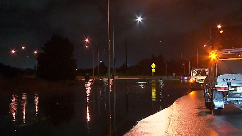 Clean-up after rain smashes parts of South Australia