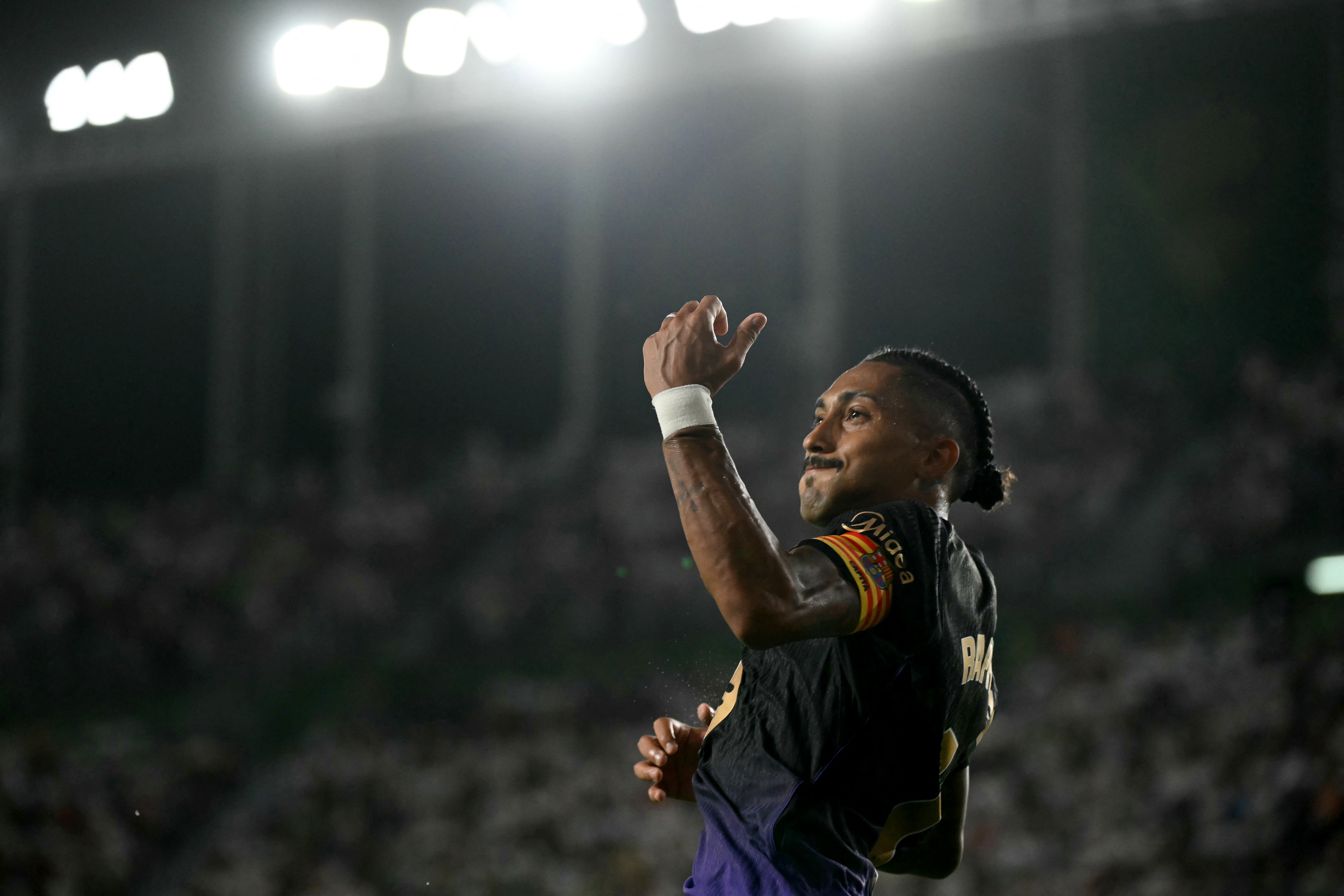 How to watch Barcelona vs. Rayo Vallecano online for free