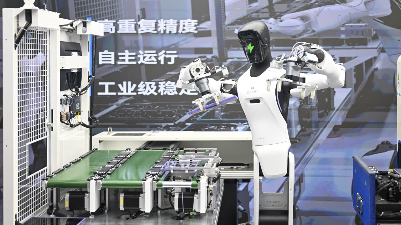 AgiBot overtakes Unitree as top global humanoid robot vendor in first half amid IPO push