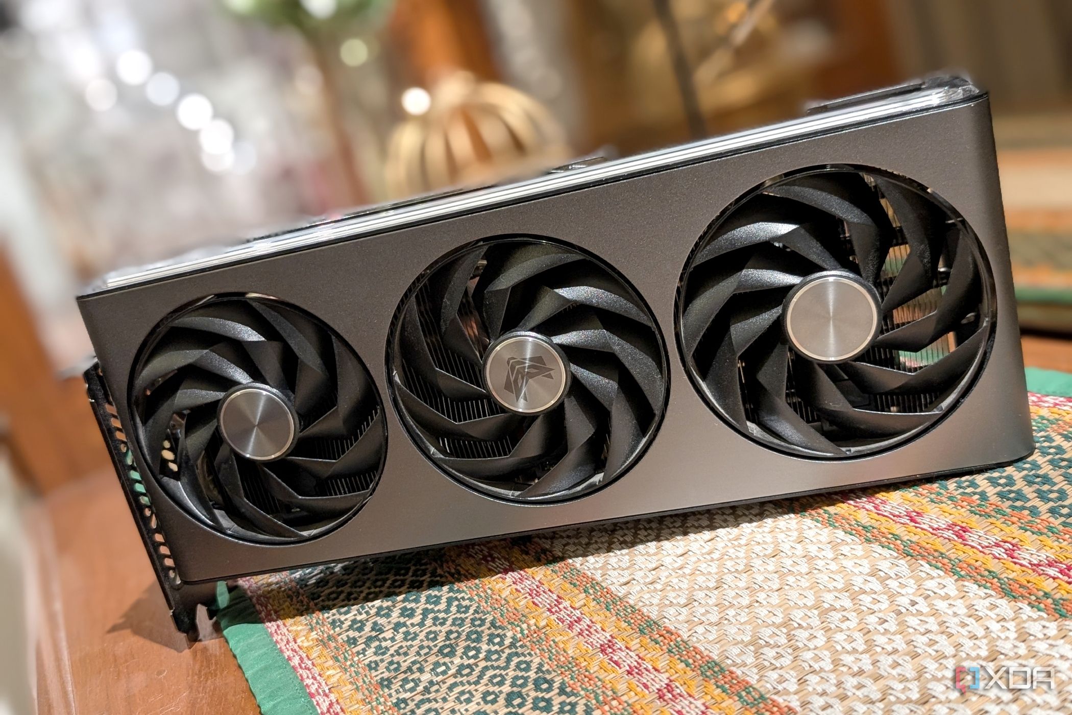 I pushed FSR 4.1 and DLSS 4.5 to their limits on older hardware, and one changed my mind about 4K gaming