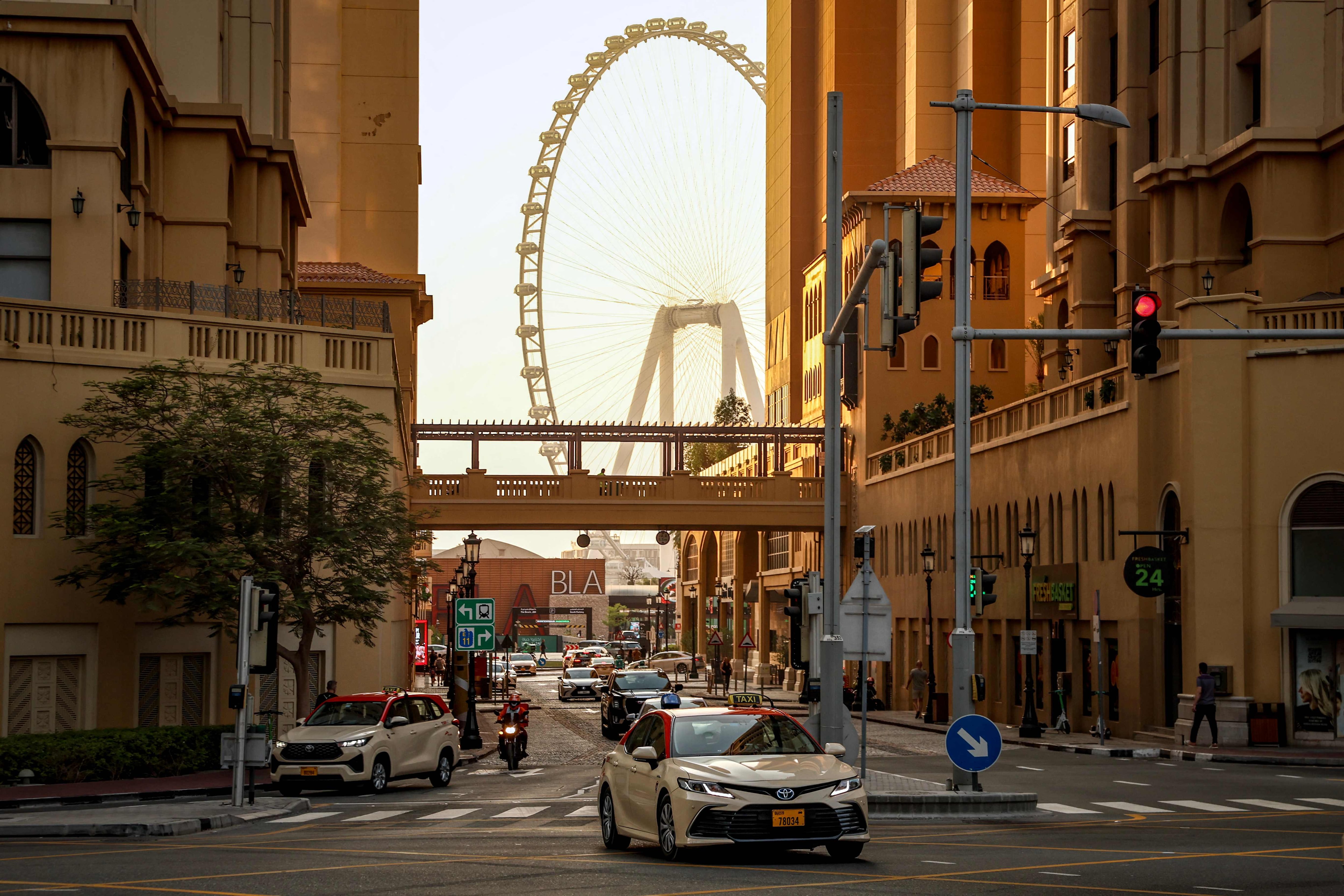 Visiting the UAE this year? Free visas, insurance and other tourist perks