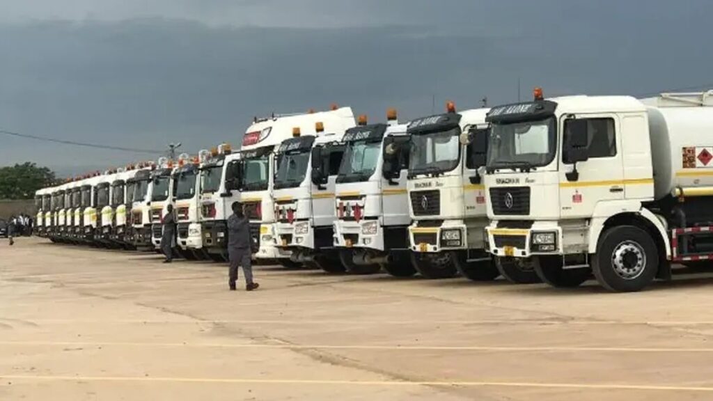 Tanker drivers threaten strike over deplorable VALCO-TOR-Kpone road