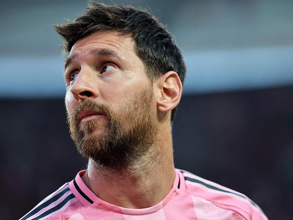 Lionel Messi announces retirement from Argentina national team