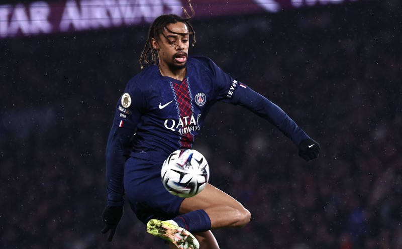 Liverpool sign Barcola from PSG for £124 million
