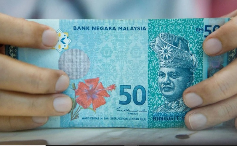 Ringgit steady vs US dollar as investors await key US data