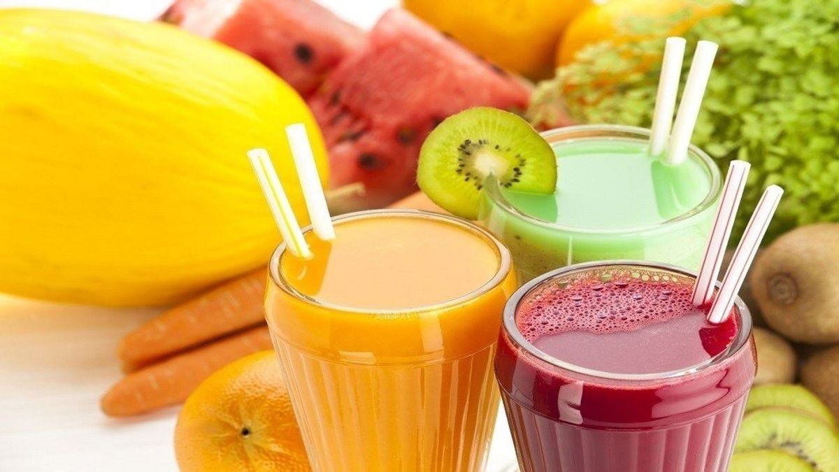 Daily fruit juice may reduce depression, UK study finds