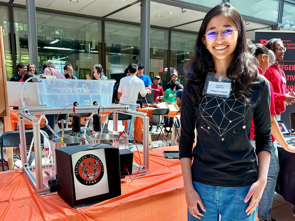This Teen Helped Native American Students Earn Ham Radio Licenses
