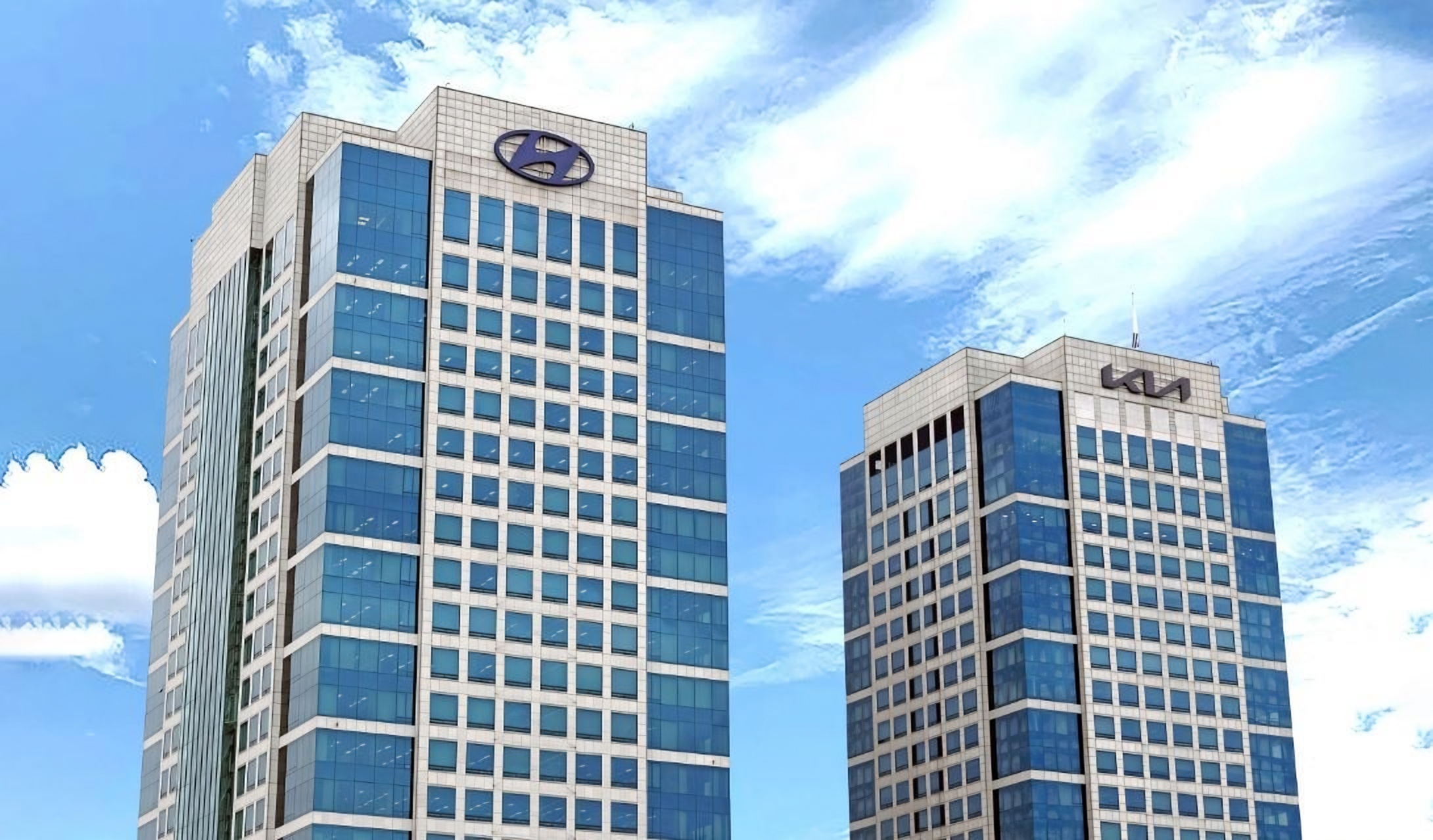 Unionized workers at Hyundai Motor accept wage deal