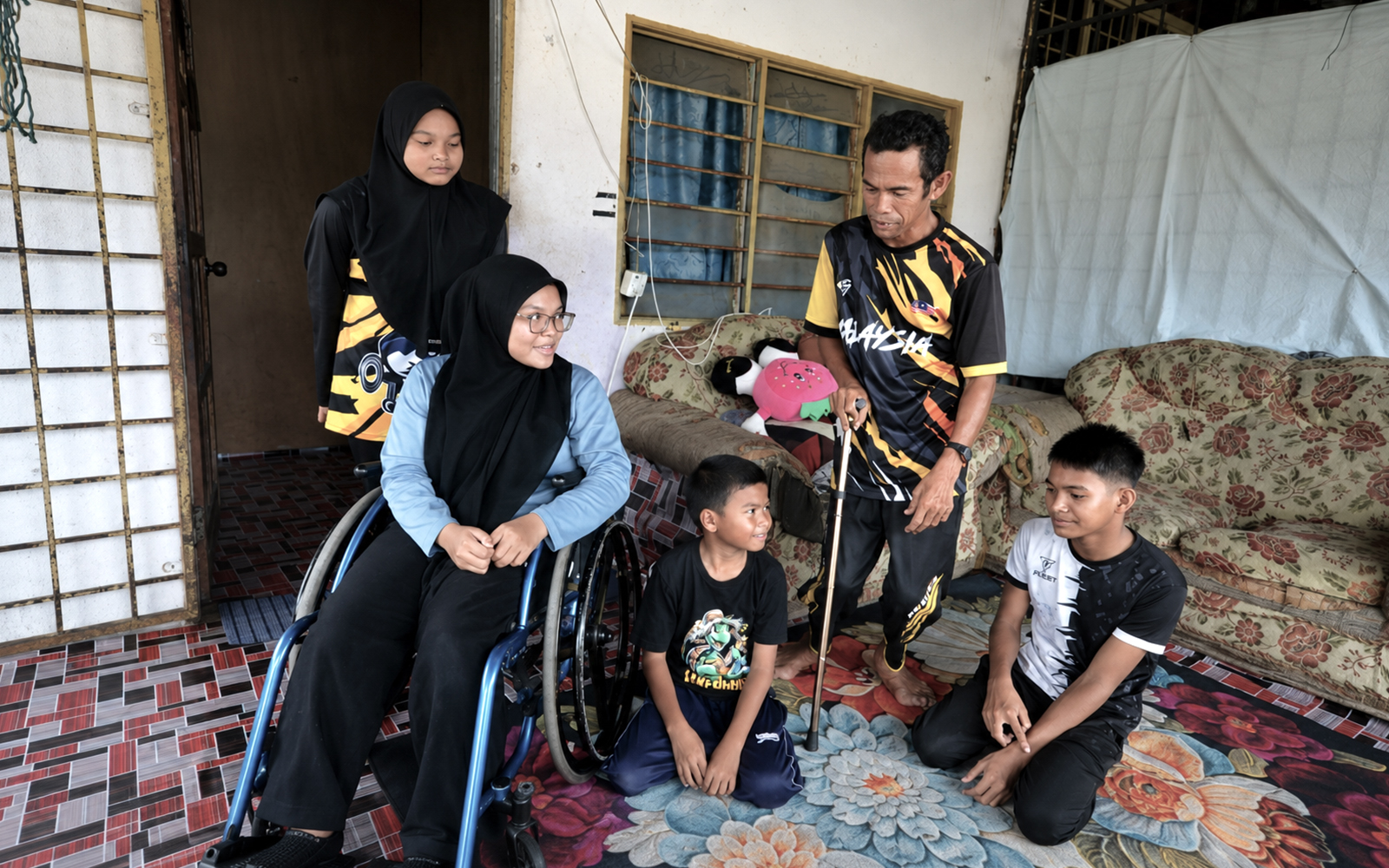 Disabled Terengganu father keeps his family moving