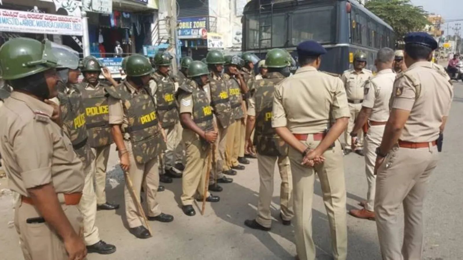 Father kills daughters aged 5 and 10 at Bengaluru’s Taj Hotel: police