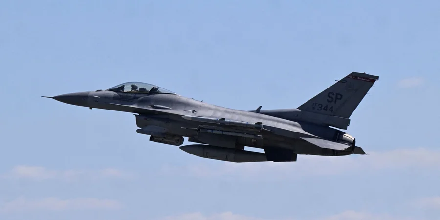 Poland to send SMS alerts when jets scramble during Russian attacks on Ukraine