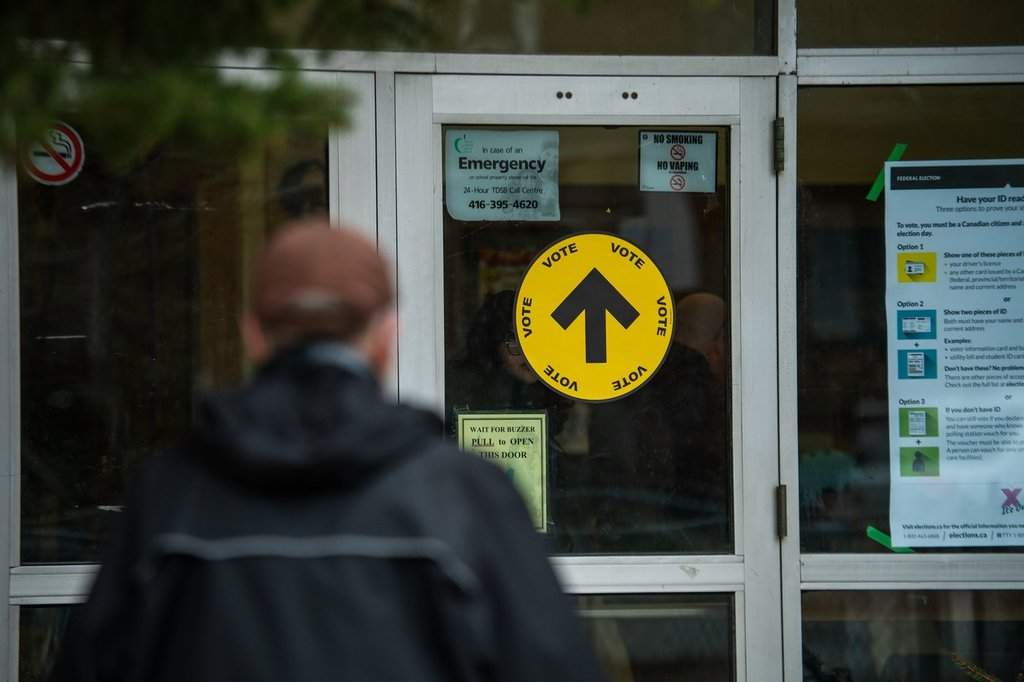 Vote counting begins in Toronto, Chicoutimi byelections