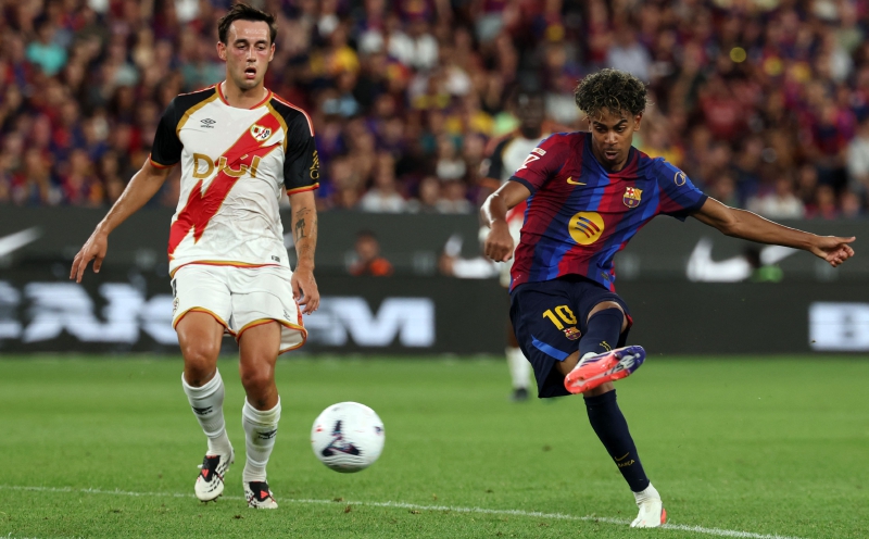 Yamal, Raphinha bag braces as Barcelona rout Rayo