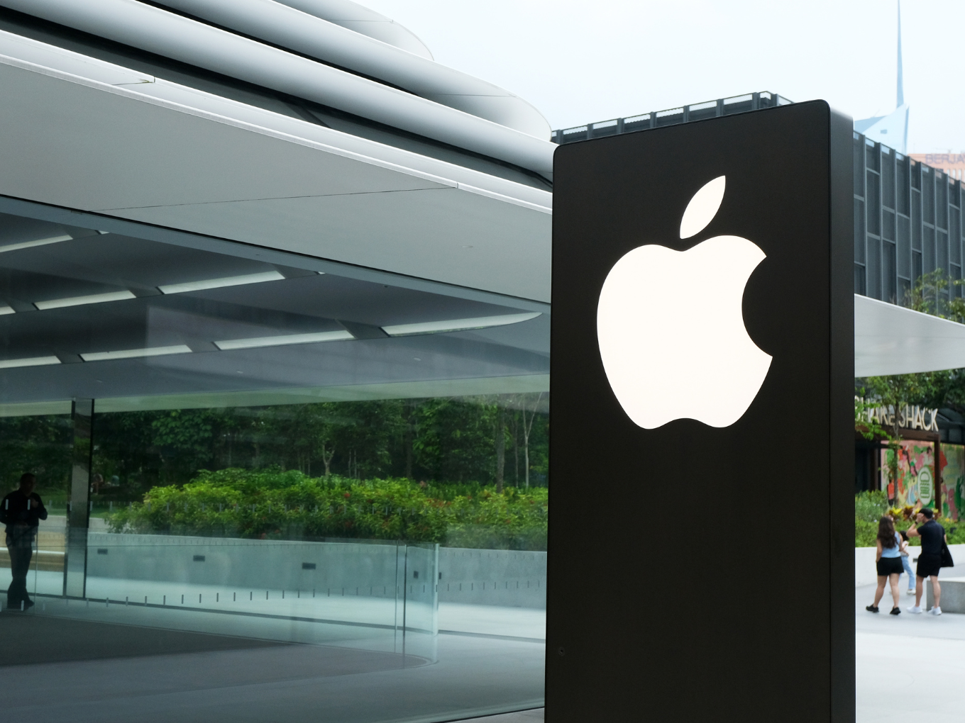 Apple Pay Likely To Launch In India By October: Report