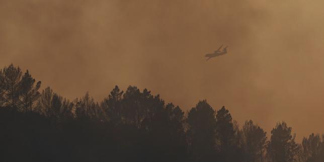French wildfire near Bordeaux contained as 1,500 firefighters battle separate blaze in Provence