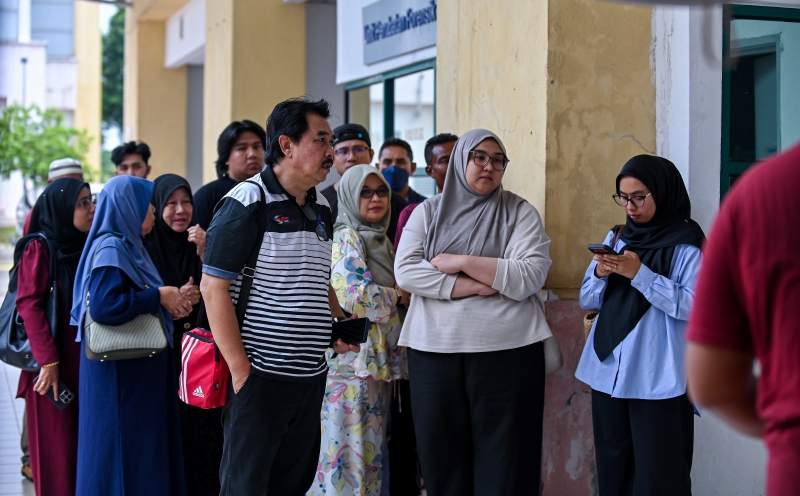 Temerloh crash: Three family members killed on journey home from National Day celebrations