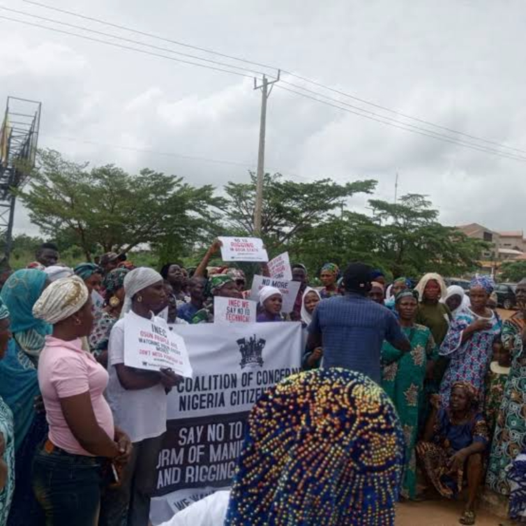 Osun Guber: Women storm Osogbo streets, protest violence, alleged intimidation