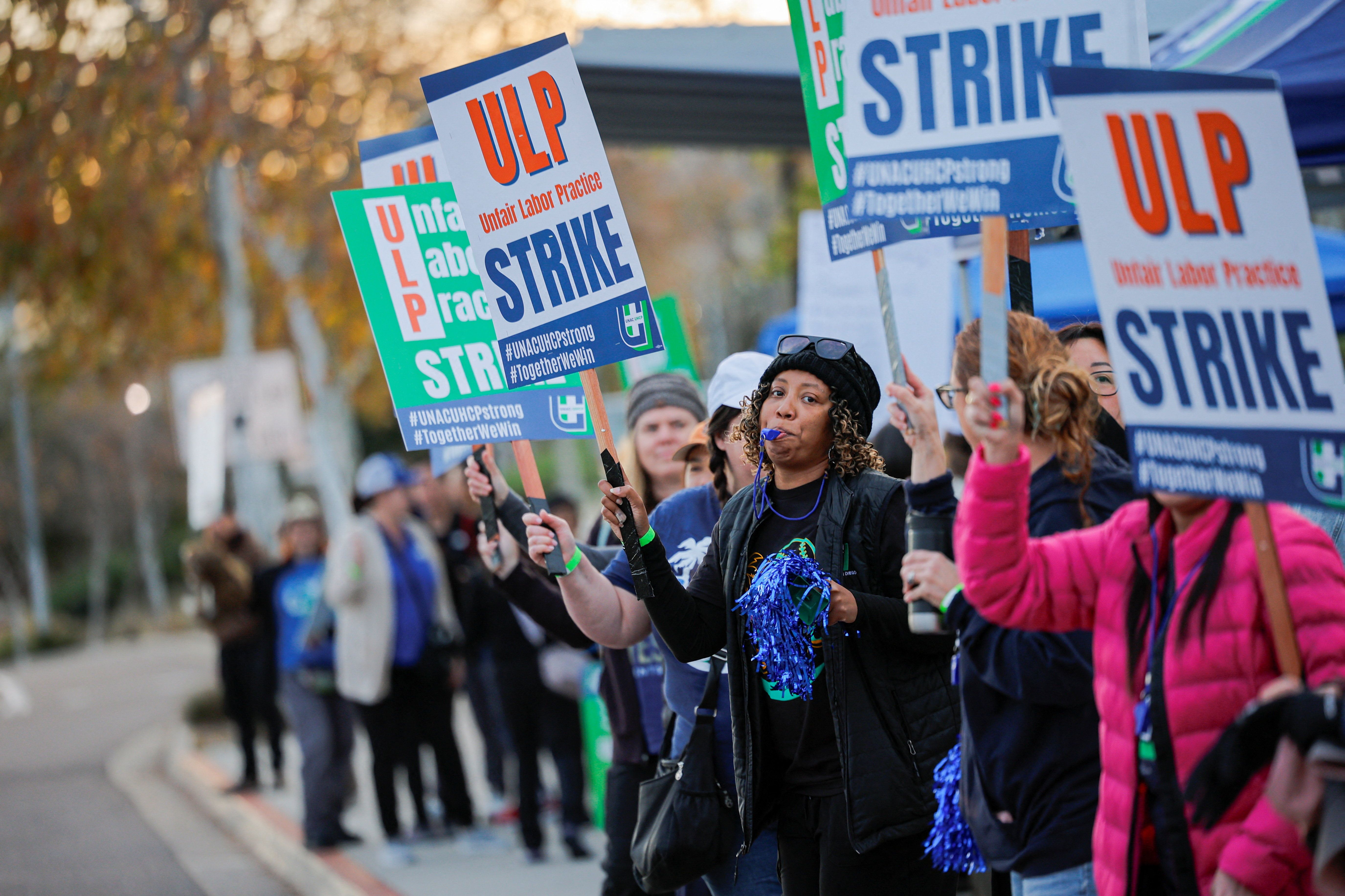 Unions gain ground among voters in both parties