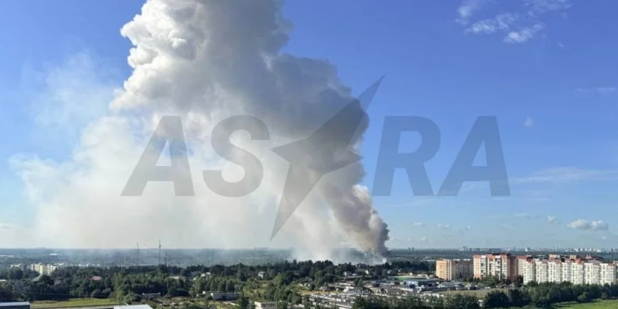 Major fire erupts near St. Petersbur