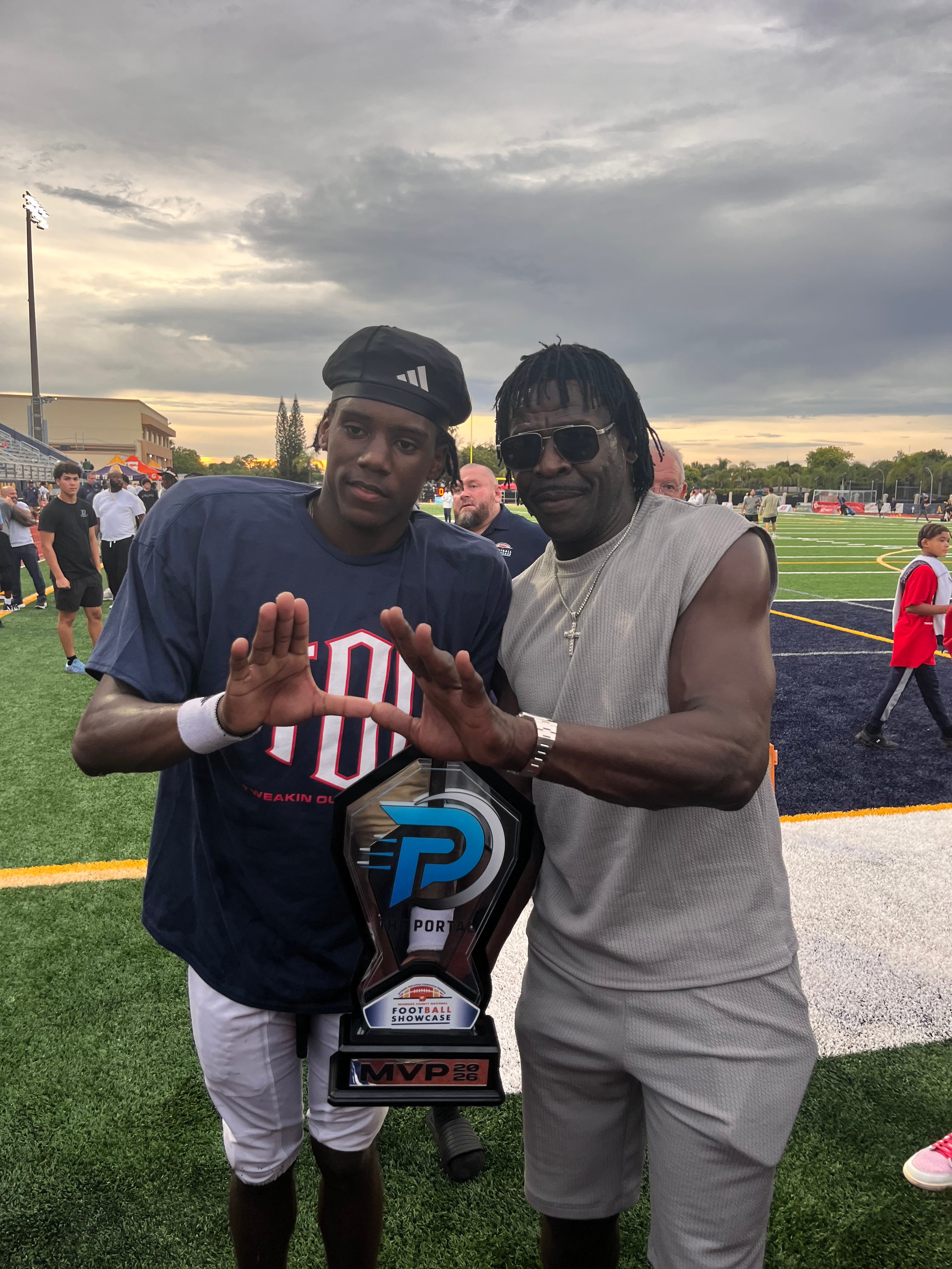 A'mir Sears validates claim, 'I'm the best player in the country"