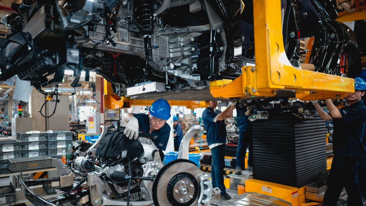 China tells carmakers, suppliers to avoid price wars abroad to pave way for healthy growth