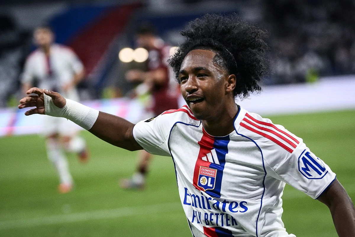 Malick Fofana not joining Arsenal as Sunderland agree deal for Lyon winger