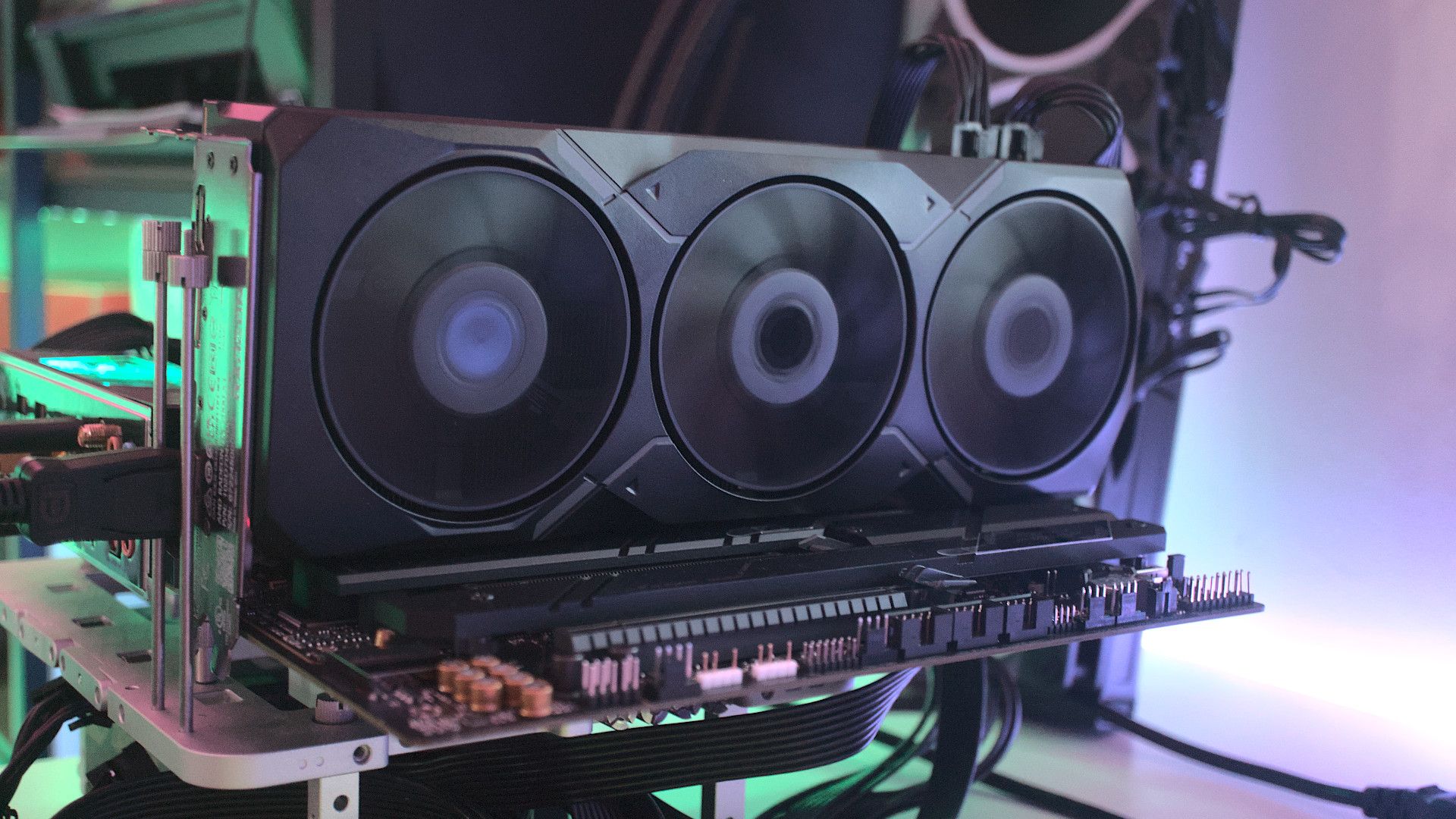 Running a local LLM on my AMD GPU was a lot easier than I expected