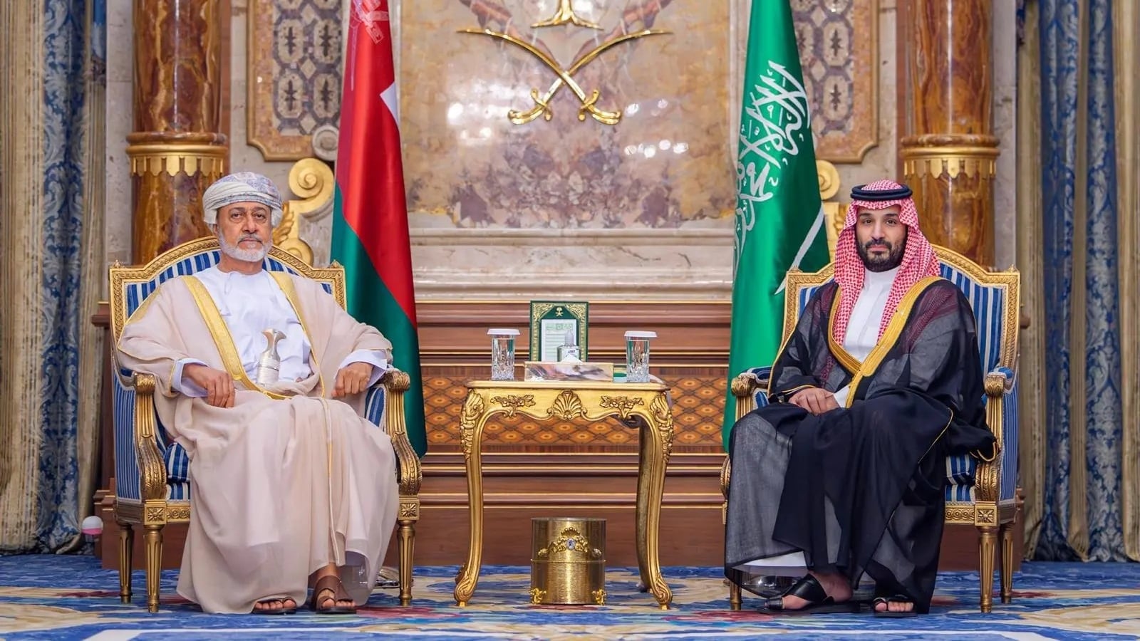 Saudi and Omani leaders discuss regional security as Iran war escalates