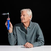 Die Zahnbürste kann jetzt auch filmen: Staubsauger-Guru James Dyson schickt sich an, den Mund zu erobern