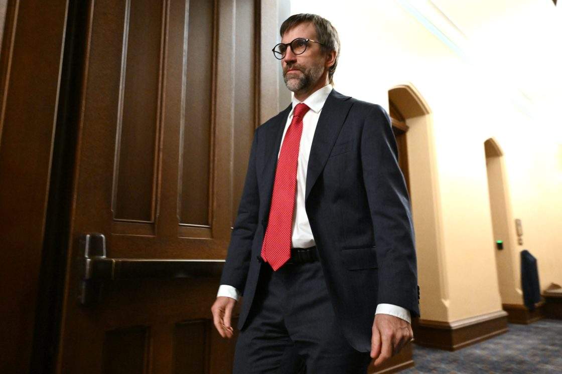 Steven Guilbeault steps down as MP for Laurier–Sainte-Marie