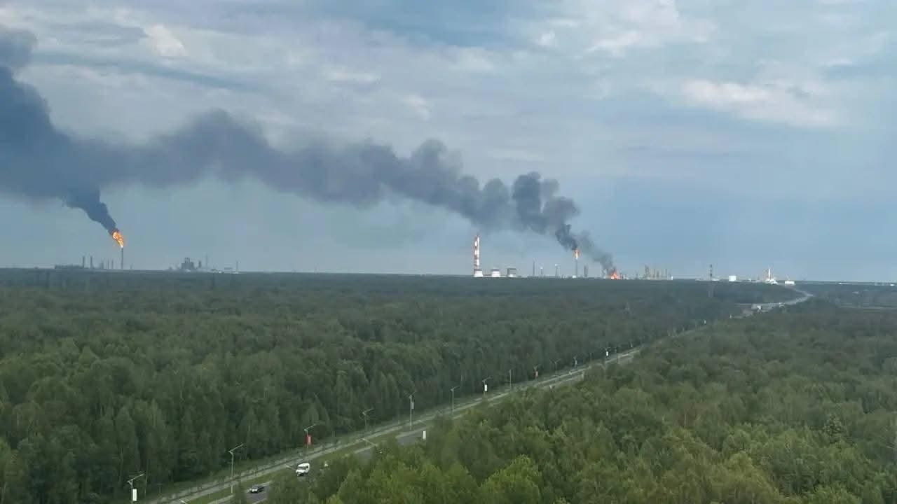 Ukraine strikes Russian petrochemical plant more than 2,000 kilometers from border, General Staff says