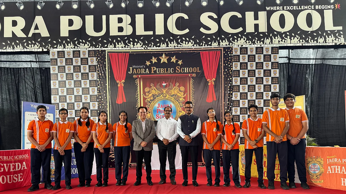 Atharvaveda House Wins Inter-House Quiz Competition 2026 In MP's Jaora