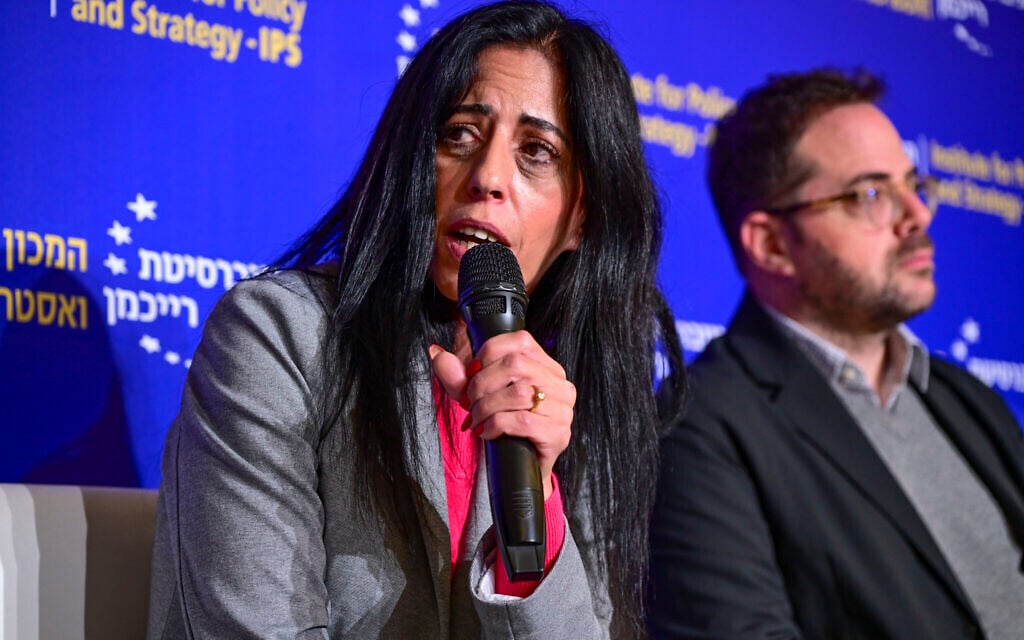 Hostage activist Zangauker says Golan broke pledge to put her on Democrats slate