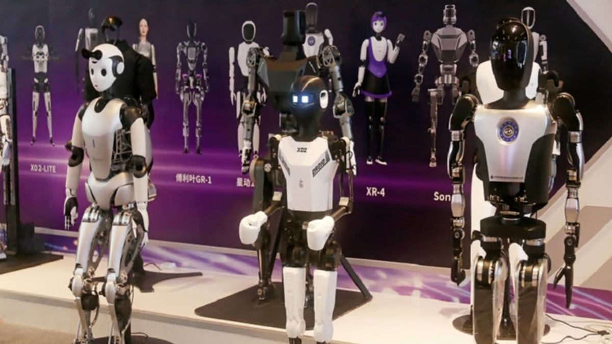 AI enhances trainers’ roles but cannot replace them, expert says