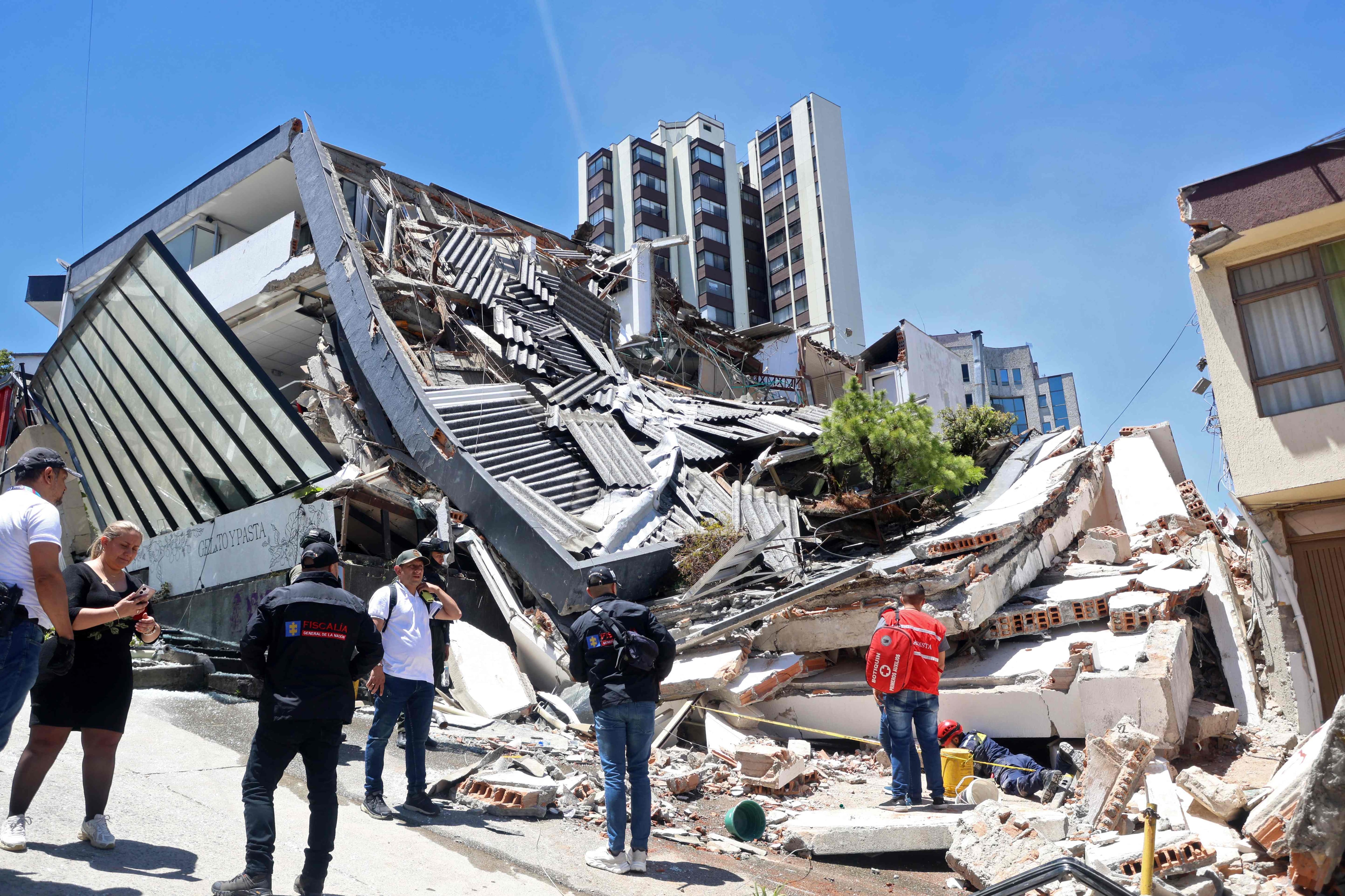Colombia rocked by powerful earthquake, with almost 80 dead