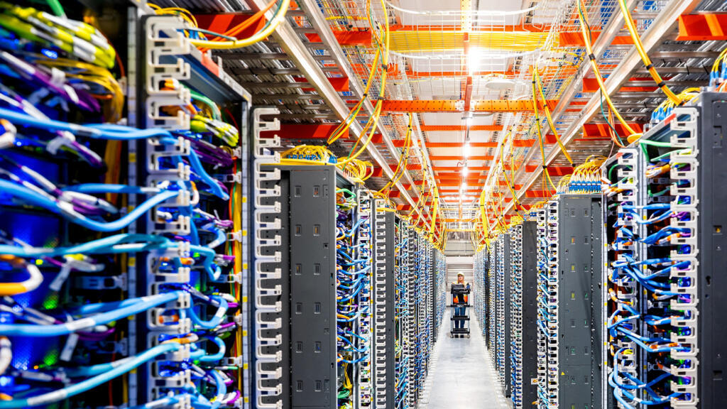 AI data centers become surprise issue in US midterm elections