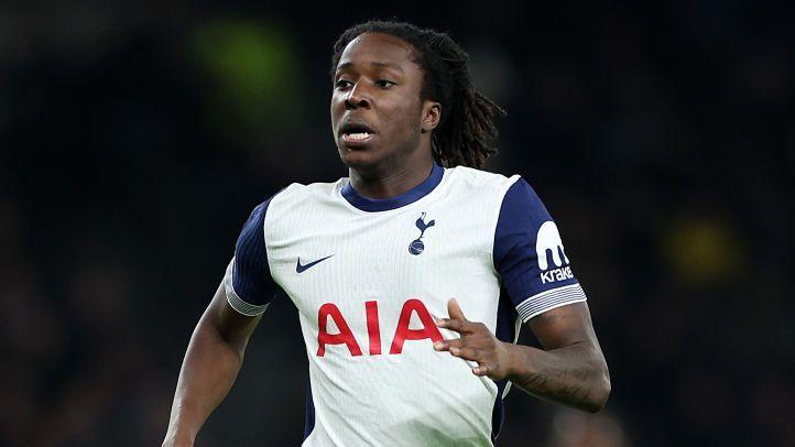 Barnet sign Ajayi on loan from Spurs