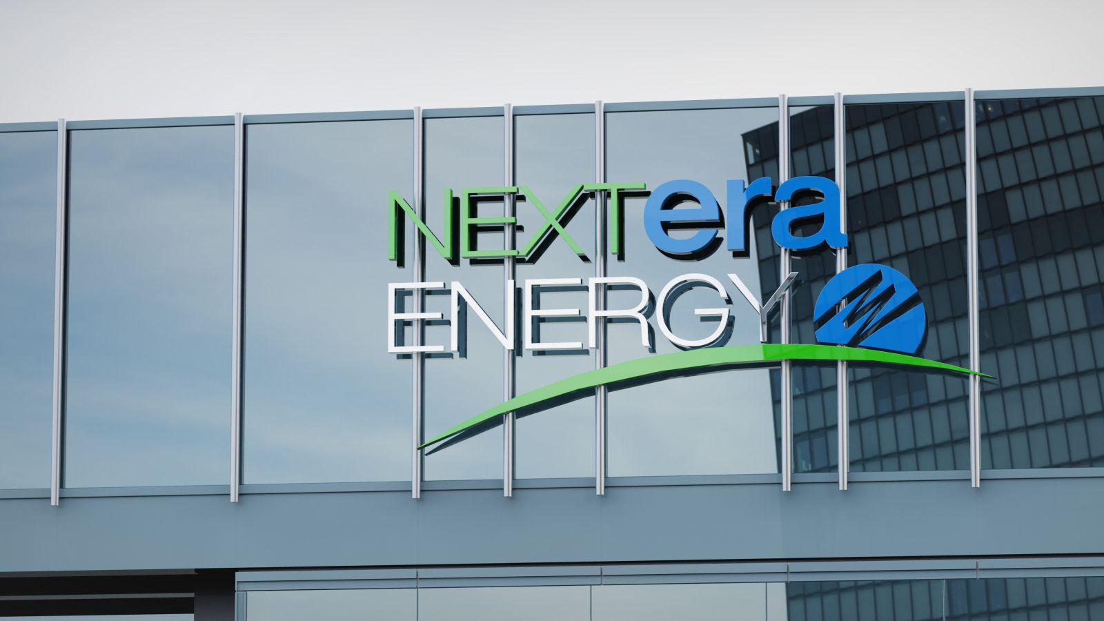 NextEra Energy Stock: Is NEE Outperforming the Utilities Sector?