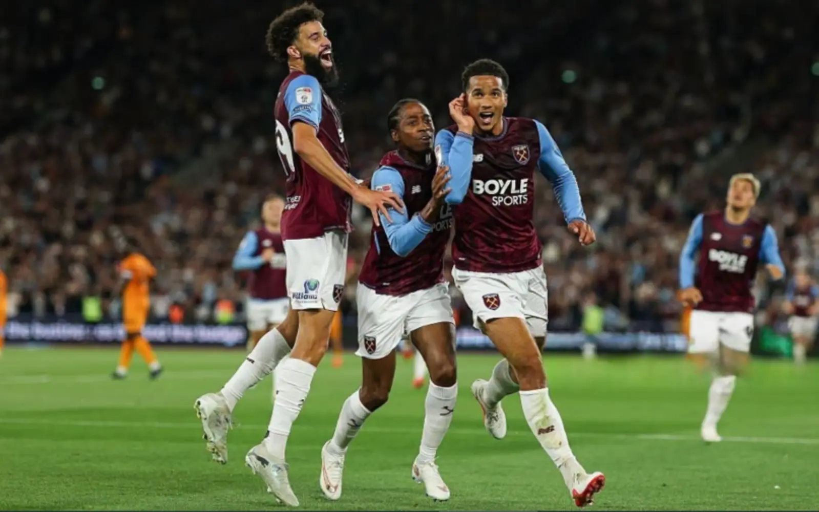 West Ham beat Wolves for first Championship win