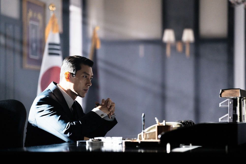 Hyun Bin and Woo Do-hwan Turn Against Each Other in Hulu and Disney+’s ‘Made in Korea’ Season 2